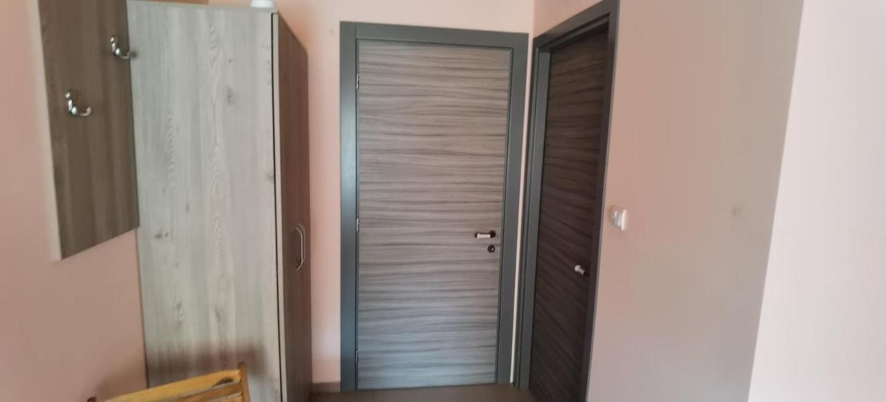 Pensiune Si Cazare La Mitza Giarmata Εξωτερικό φωτογραφία